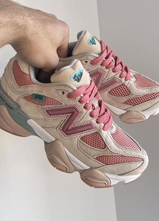 Кросівки жіночі new balance 9060 beige pink 41