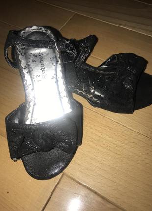 Босоніжки george 3