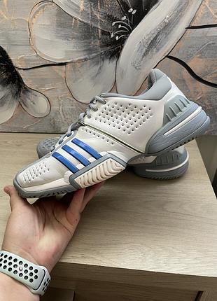 Кросівки adidas 2