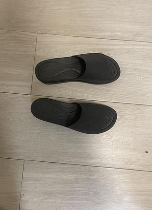 Сабо crocs