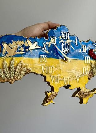 Часы настенные из эпоксидной смолы "карта украины" 100х64 см