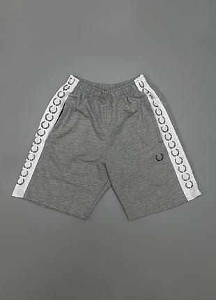 Шорти сірі fred perry