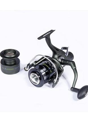 Котушка безінерц. з бетрайнером salmo diamond carp 5 (356g/ 5,2:1/ 4+1) 30br