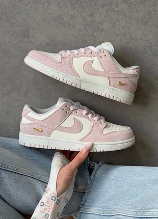 Женские кроссовки nike dunk low pearl sail pink найк данк данки розовые