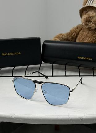 Сонячні окуляри balenciaga