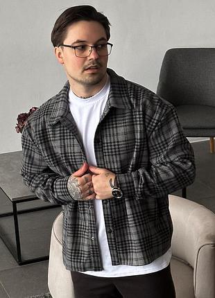 Мужская рубашка в клетку темно серая повседневная на кнопках из хлопка стильная на весну лето с длинным рукавом для прогулок