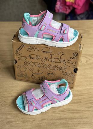 Skechers новые в коробке шикарные легчайшие фирменные босоножки