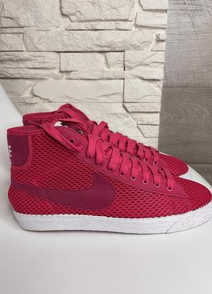 Жіночі оригінальні літні кеди кросівки nike 41р