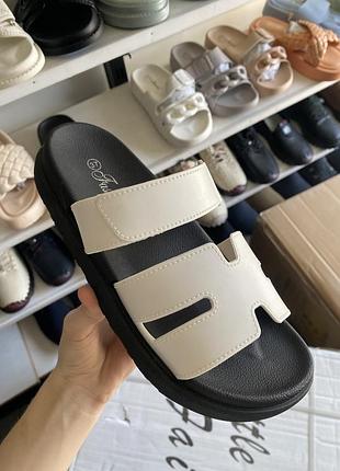 Шльопанці в стилі hermes meideli жіночі білий 😍