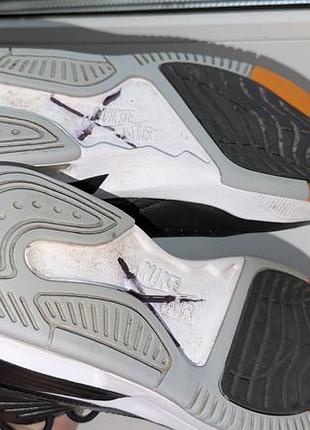 Jordan max aura 5 9