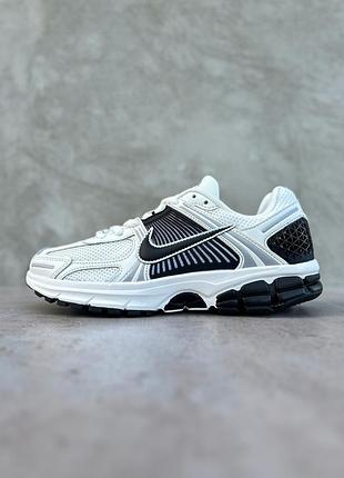 Мужские кроссовки найк стильные повседневные nike vomero 5 white 41 46