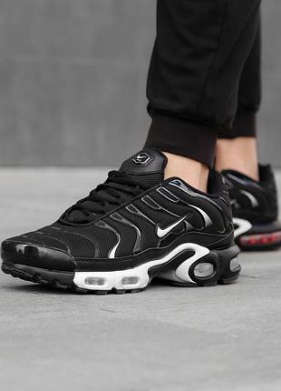 Чоловічі кросівки найк стильні повсякденні nike air max plus tn 41