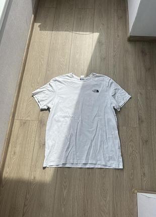 Футболка the north face