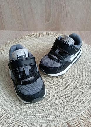 Кроссовки nike 22 р. 13 см.