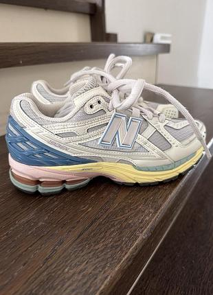 Кросівки new balance розмір 37,5