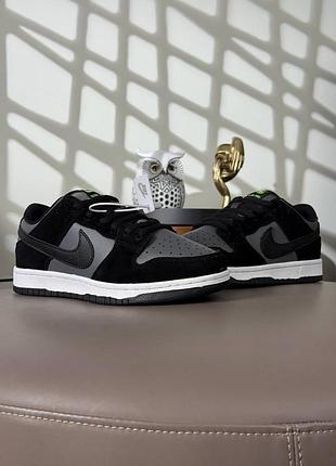 Nike sb dunk low pro black grey 2