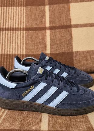 Мужские кроссовки adidas spezial