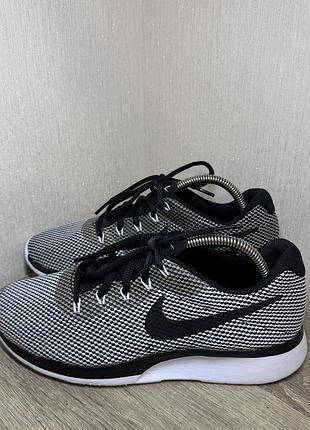 Кросівки nike tanjun