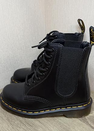 Черевики dr martens 1460 harper lace up leather boots in black