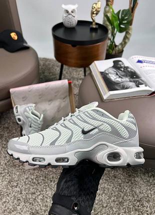 Nike air max plus new reflektive grey 6