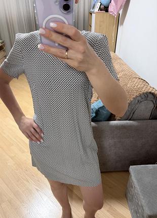 Легка сукня h&m