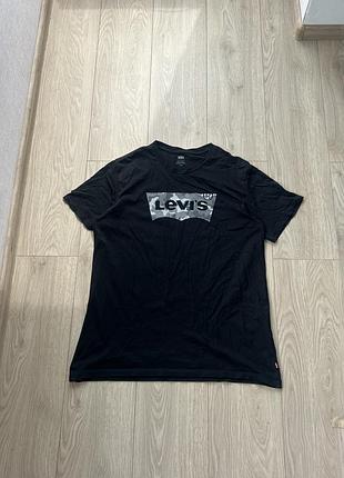 Футболка levi’s