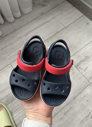 Босоніжки crocs c6