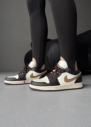 Жіночі літні кросівки nike jordan 1 low shadow brown/sail