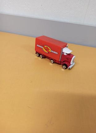 Машинка коллекционная модель грузовика corgi "oliver overdrive" из серии "eddie stobart adventures of steady eddie",