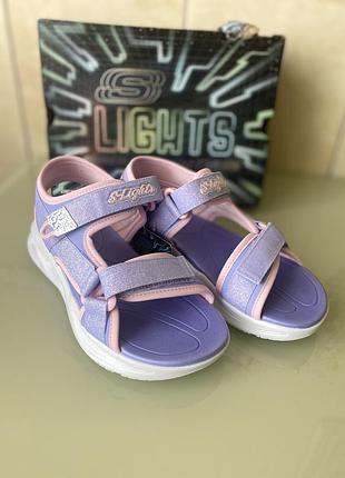 Сандалі босоніжки skechers 35р