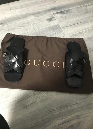 Чоловічі шкіряні сандалі gucci. оригінал.