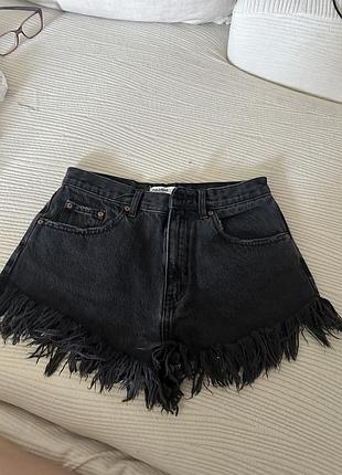 Продаю джинсовые шорты pull&bear 4