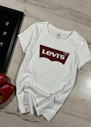 Футболка levi’s