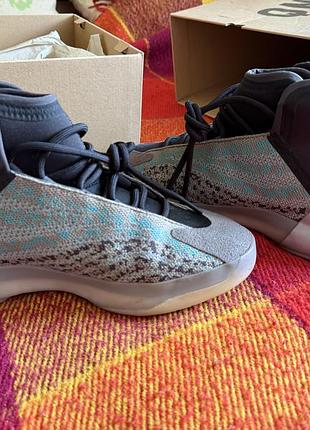 Adidas yzy boost qntm 3