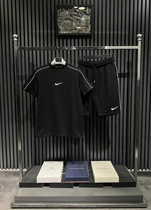 Чоловічий літній костюм nike