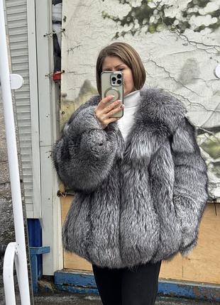 Натуральна жіноча шуба з чорнобурки зимова тепла з коміром. сіра шуба якісна яскрава пишна аннлійский комір автоледі шуба з хутра