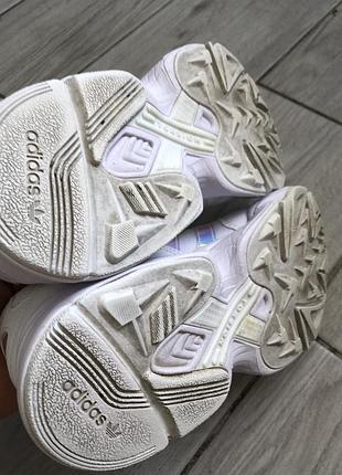 Кроссовки adidas 5