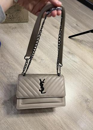 Жіноча сумочка saint laurent не оригінал