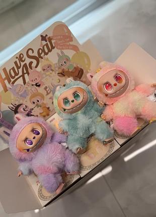 Ропродаж labubu pop mart лабубу брелок мягкая игрушка розовый бежевый желтый фиолетовый серый белый