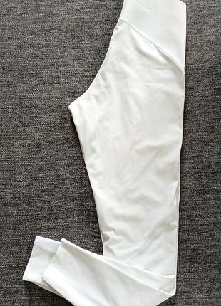 Леггинсы oysho sport m белые спортивные тайтсы высокая посадка утяжелка новое состояние