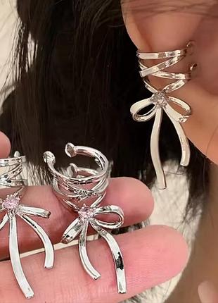 Серьги каффы бантики с розовым камушком
