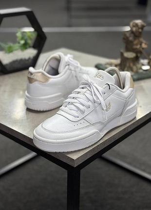 Оригінальні кеди adidas