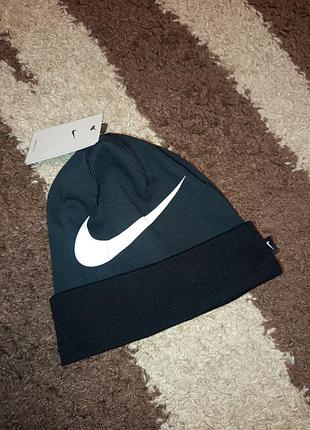 Шапка nike