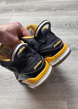 Кроссовки jordan 4