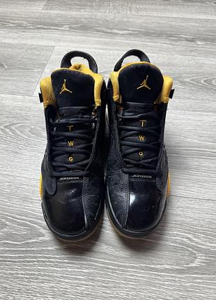 Кроссовки jordan 2