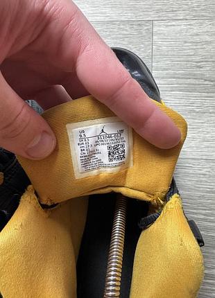 Кроссовки jordan 6