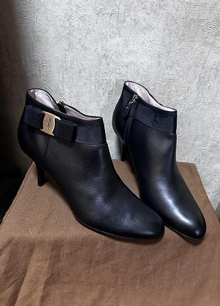 Salvatore ferragamo 🔥🔥ботильоны кожаные