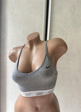 Бавовняний топ nike