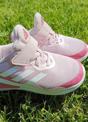 Кроссовки adidas для девочки