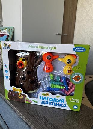 Магнітна гра нагодуй дятлика